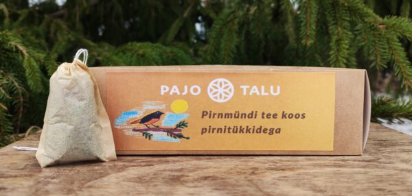 Pirnmündi tee koos pirnitükkidega